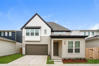 Building Photo - 22822 Terrazzo Dr