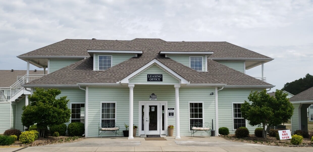 Woodland's Edge 200 Walrose Cir Searcy, AR Apartments for Rent in