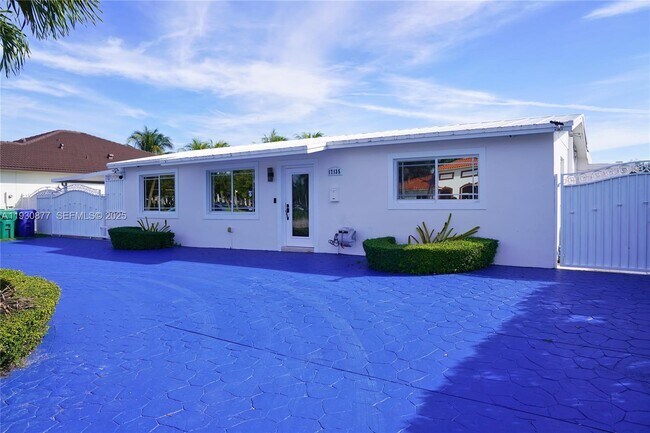 Foto del edificio - 17135 NW 87th Ave