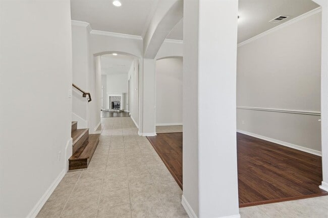 Foto del edificio - 4009 Falling Brook Ct