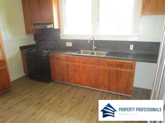 Foto del edificio - Newly Renovated home in Hilo
