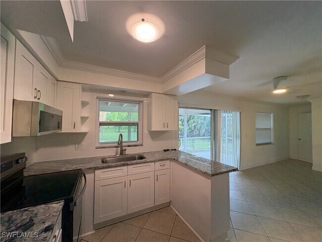 Foto del edificio - 5604 SW 1st Ct