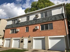 Building Photo - 222 Klee Ave