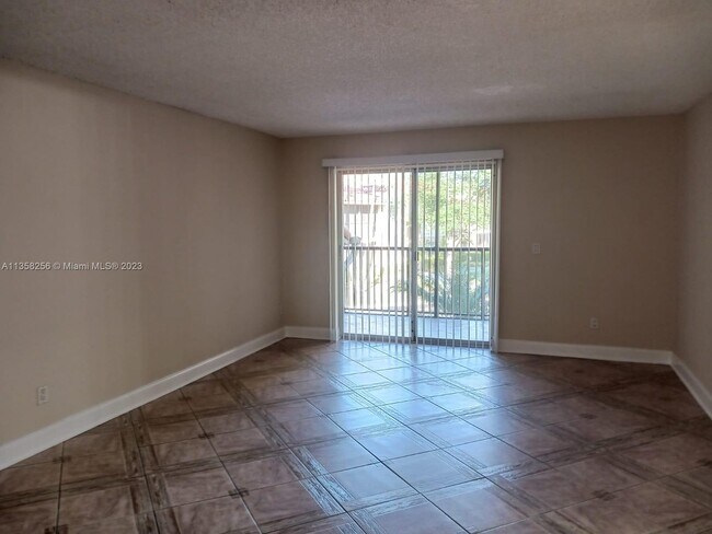 Foto del edificio - 1231 SW 46th Ave