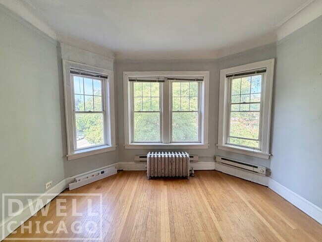Foto del edificio - 741 Judson Ave