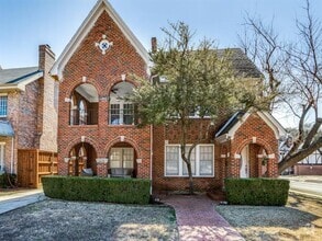 Building Photo - 4153 Normandy Ave