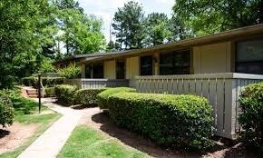 Building Photo - 1375 College Station Rd