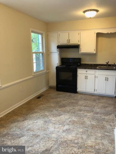 Building Photo - 7809 Stovall Ct