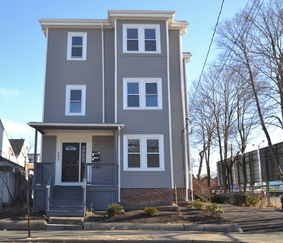 692 Warren Ave Unit 1, Brockton, MA 02301 692 Warren Ave Brockton, MA Apartments for Rent in