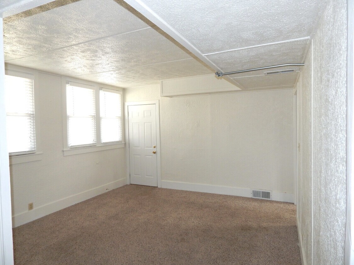Foto principal - 615 Green St