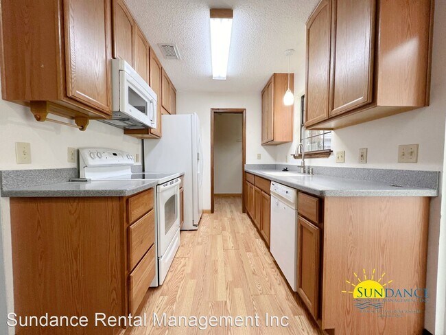 Building Photo - 3 br, 2 bath House - 25 Olde Cypress Circle