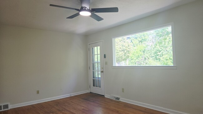 Building Photo - 67 Joyner Ave