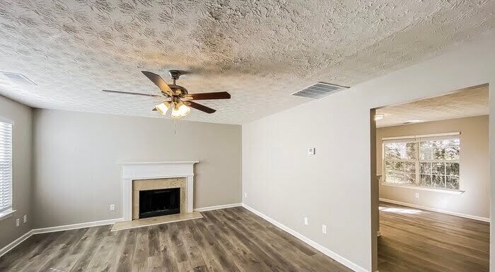 Building Photo - 8166 Wynfield Dr