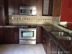 Foto del edificio - 3545 Magellan Cir