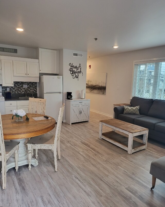 15 Nathan St Unit 107, Wrightsville Beach, NC 28480 Condo for Rent in