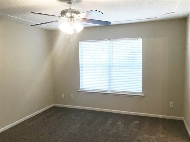 Foto del edificio - 3699 Silver Bluff Blvd