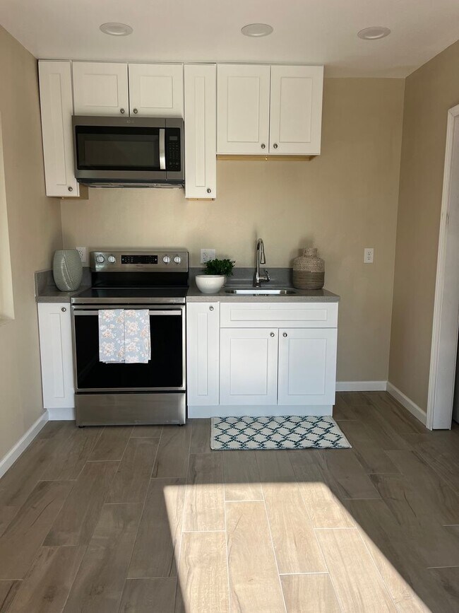 Foto del edificio - 5033 Hallmark St