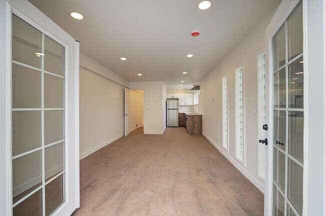 Foto del edificio - 2410 SW Brandon St