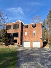 Building Photo - 5302 Overlook Glen Dr