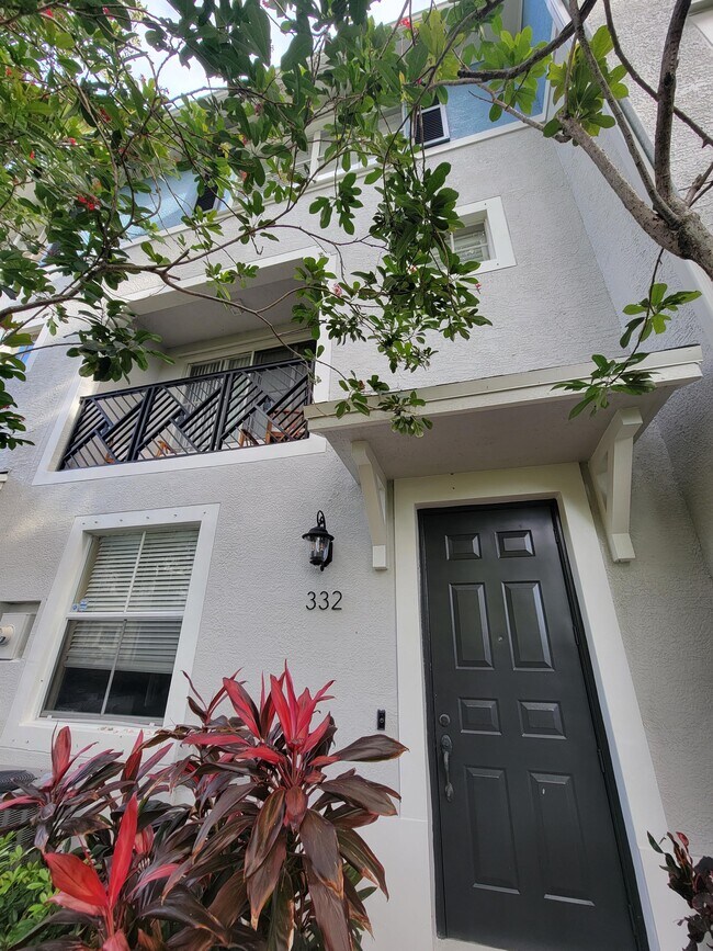 Foto del edificio - 332 Atlantic Grove Way