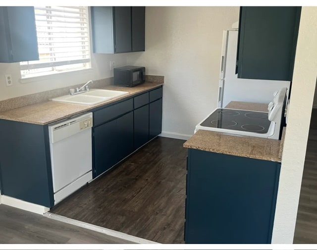 Foto del edificio - 455 Cherry Ln