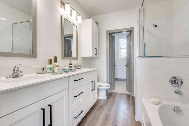 Building Photo - 4020 McEwen Rd