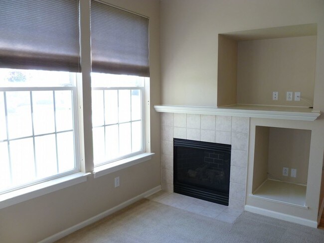 Building Photo - 21059 W 118th Ter