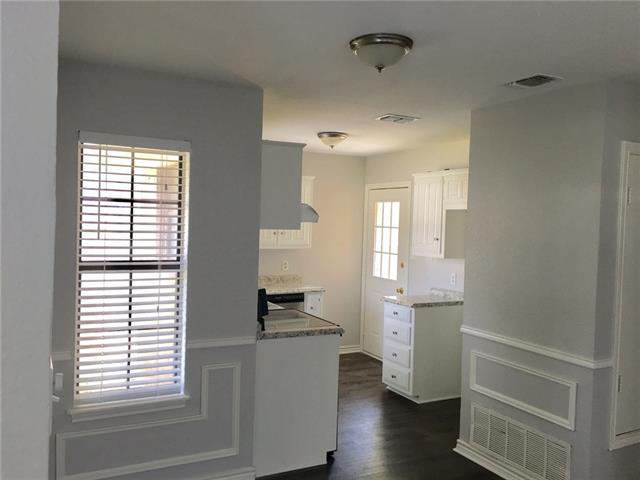 Building Photo - 1005.5 Pine St