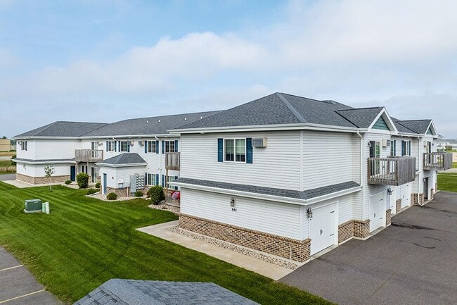 Building Photo - Heritage Farm Estates