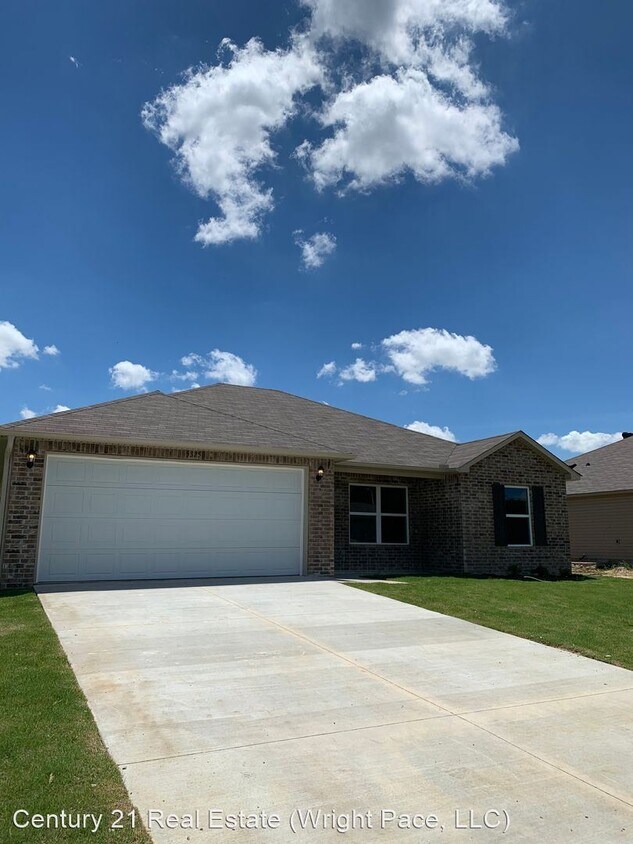 Primary Photo - 3 br, 2 bath House - 5325 Brody