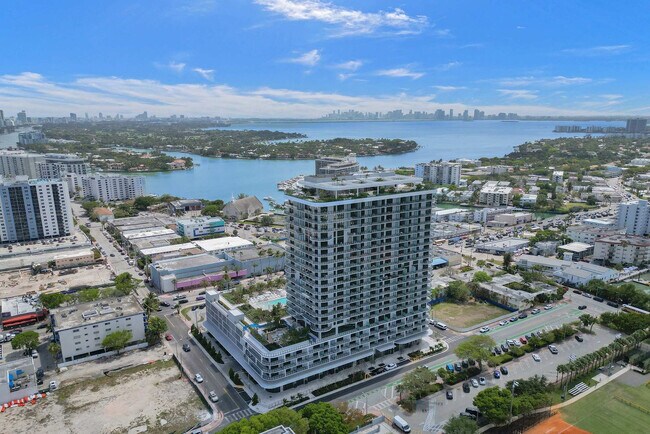 Foto del edificio - 580 72nd St