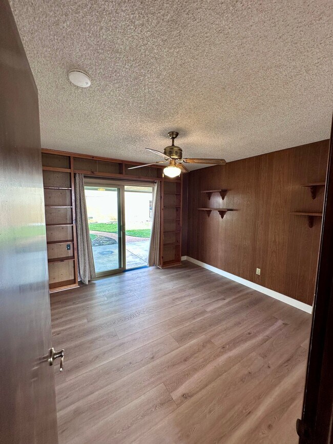 Foto del edificio - 9882 Hampshire St
