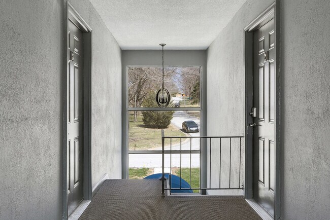 Foto del edificio - 6601 W 94th Ter