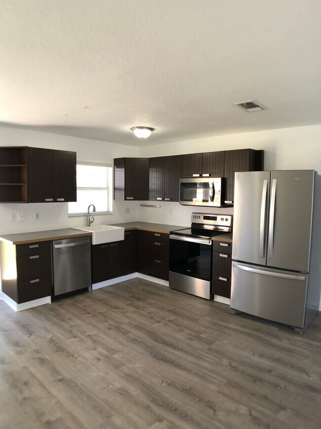 Foto del edificio - Countryside Cutie