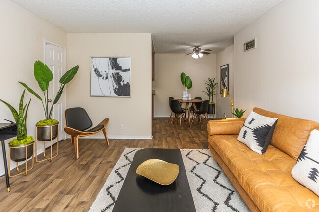 1BR, 1BA - 650SF - La Jolla Nobel