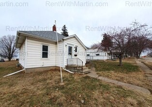 Building Photo - 201 2nd St