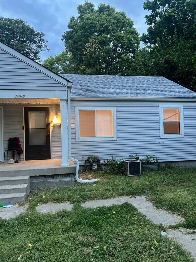 Primary Photo - 1468 W 32nd St