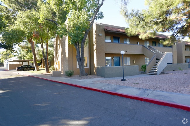 Building Photo - Omnia Baseline