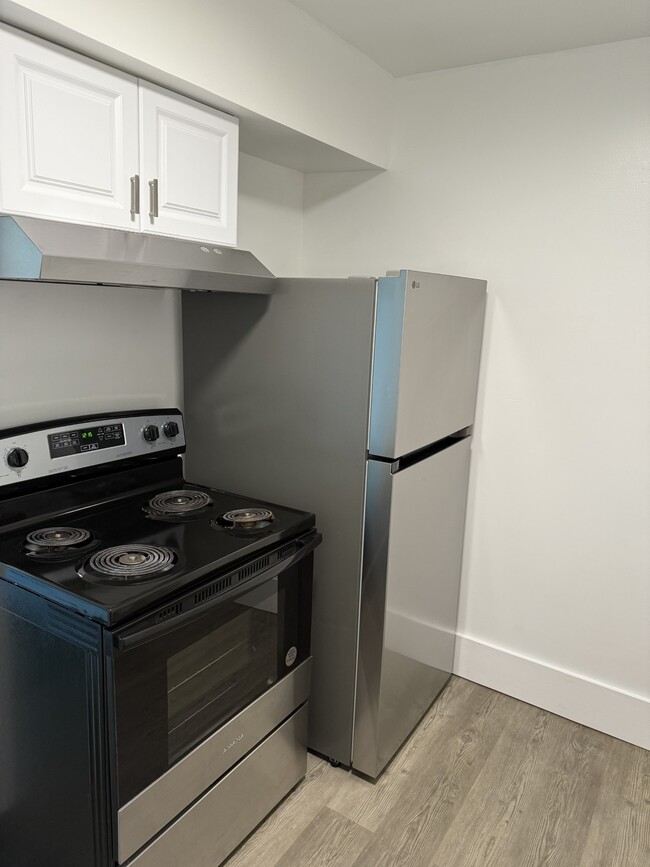 Kitchen - 716 Sassafras Apartments