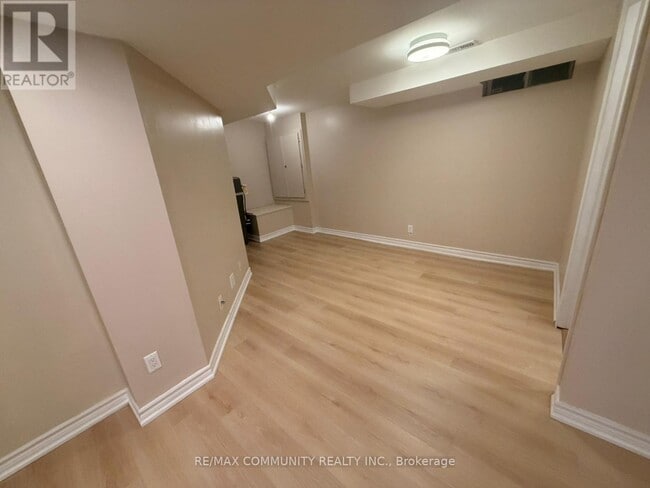 Building Photo - 644 Blackwood Blvd