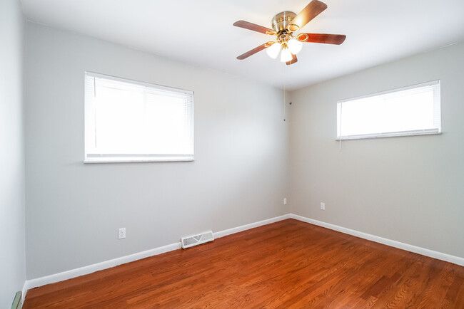Building Photo - 3939 Mefford Ln