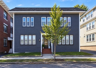 Building Photo - 7 Cedar St