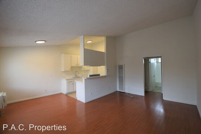 Foto del edificio - 1 br, 1 bath Apartment - 13846 Sherman Way...