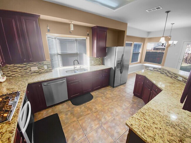 Foto del edificio - Gorgeous Home located in the Colony, Tx
