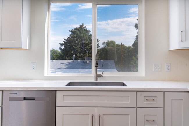 Foto del edificio - 534 Mockingbird Ln