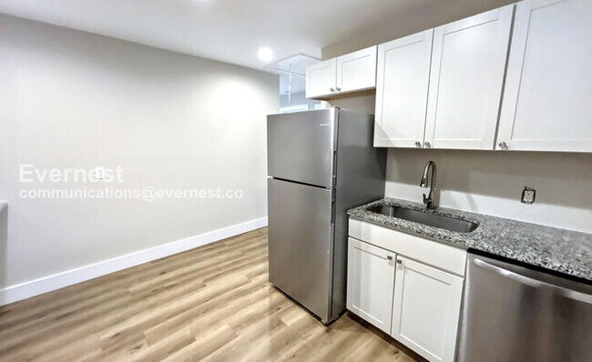 Foto del edificio - 1732 17th Ave N