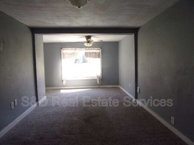 Foto del edificio - 321 E Patterson St