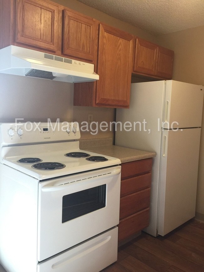 Building Photo - 541 SE 78th Ave