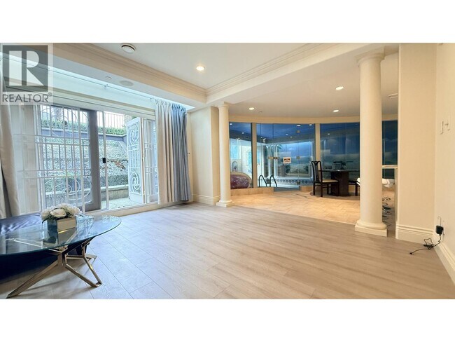 Photo du bâtiment - 4788 Selkirk St