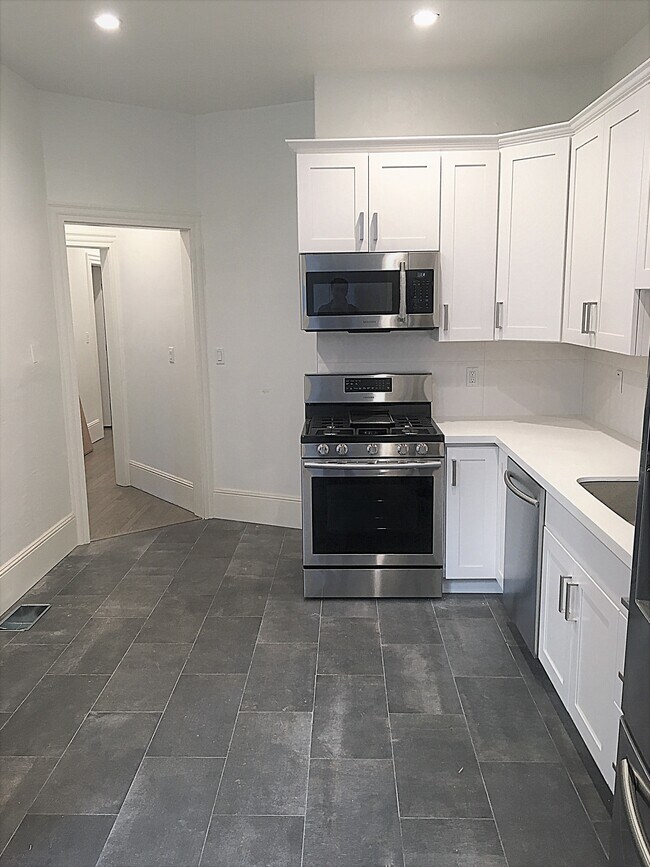 Foto del edificio - 1382 McAllister St